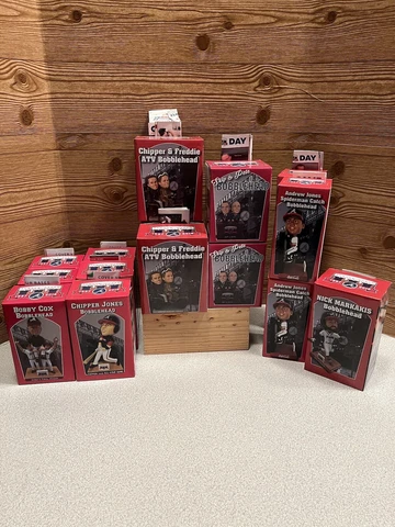 Atlanta Braves Bobbleheads - Lot of 14- Hank Aaron, Chipper, Freddie, Rare mix Cover