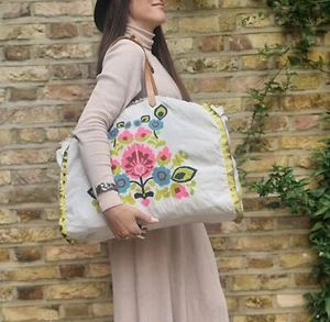 Hoss Oversize Travel Bag Large Embroidered Leather Hobo Boho Cottagecore Shopper - Picture 1 of 11