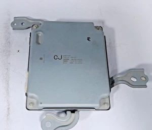 16-21 TOYOTA LAND CRUISER 200 PARKING ASSIST SURROUND VIEW CAMERA CONTROL MODULE - Bild 1 von 3