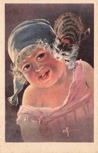 CHILD IN NIGHTCAP WITH TABBY CAT KITTEN ON SHOULDER GREETINGS POSTCARD 092825 U - Picture 1 of 2