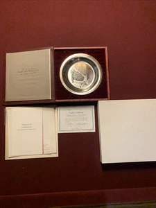 1973 Norman Rockwell Sterling Silver Plate Franklin Mint Trimming the Tree #7095 - Picture 1 of 12