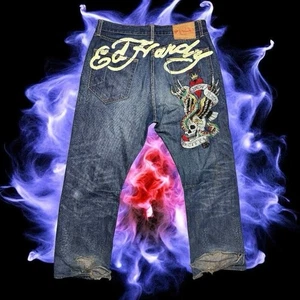 *RARE* Y2K Ed Hardy NY Skull Rhinestone Embroidered Distressed Jeans 2009 38x32 - Picture 1 of 5