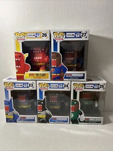 Funko POP! DOMO + DC 23 Batman, 24 Caballero Oscuro, 25 Linterna Verde, 26 Flash, 27 Super - Imagen 1 de 14