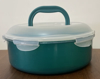 LocknLock 5.8 qt Pie Cookie Carrier Handle Lift Out Tray Green - Image 1 of 4