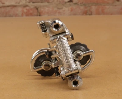 Campagnolo 1020/A Nuovo Record Rear Derailleur Pat. 80 NOS - Image 1 of 4