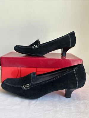 Aerosoles Magical Power Suede Square Toe Low Heel Slip On Pumps Shoes 7 M Blk - Image 1 of 4