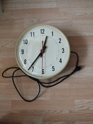 Vintage Working Simplex School Clock (New Cord/Plug) - Image 1 of 4