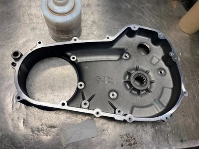 2007^ Harley Touring FLHX Street Glide OEM cubierta de embrague principal interior 60677-07A Foto 1 de 4