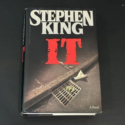 “IT” by STEPHEN KING ©1986 1st Edition 1st Printing Hard Cover DJ $ 22.95 - Image 1 of 4