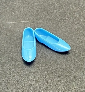 Barbie Skipper Scarpe Blu Punta Classiche Ballerine Bambola Accessorio Abbigliamento #641 - Foto 1 di 6