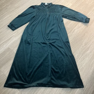 Vintage Saybury L Green Velvet Velour 1/2 Zip Smocked Long Sleeved Robe - Image 1 of 4