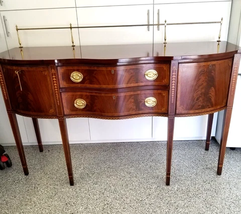 Councill Craftsman Hepplewhite Buffet Sideboard Serpentine Inlaid Brass Galley Cover