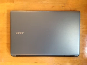 Acer Aspire E 15 Notebook Intel Pentium Qaud Core N3530 4 GB Ram 1000 GB HDD