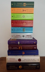 Lot 11 Diana Gabaldon Books Outlander and Lord John Grey Series 1 is SIGNED - Imagen 1 de 10