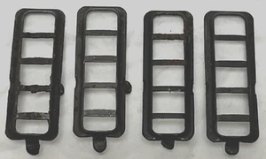 PIEZA LOCOMOTORA LIONEL GG-1 - ESCALERA CABINA LATERAL METAL NEGRO - JUEGO DE 4 - Imagen 1 de 3