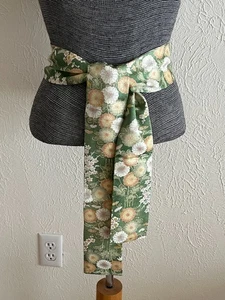 Vintage handgefertigter japanischer OBI Seide Schärpe Gürtel 61" L x 3" B Blumendruck/LT grün - Bild 1 von 6