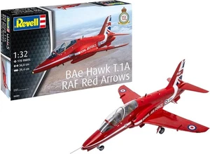 Revell 04284, BAe Hawk T.1A "RAF Red Arrows" - 1:32 Scale model kit - Picture 1 of 5