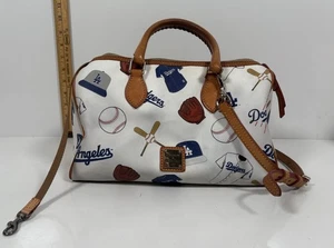 Seltene Dooney & Bourke LA Dodgers Umhängetasche Tasche MLB Baseball Print Leder Handtasche - Bild 1 von 16