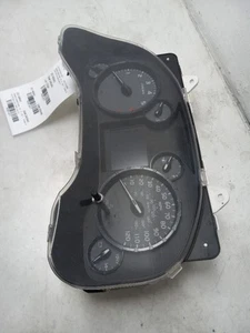 15-17 TOYOTA TUNDRA SR5 5.7L 4WD AT SPEEDOMETER INSTRUMENT CLUSTER - Picture 1 of 12