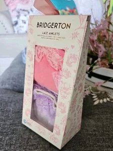 Bridgerton Shondaland Netflix Womens Lace Anklet Socks Gift Set 2 Pairs SZ 4-10 - Picture 1 of 10