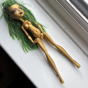 Muñeca Monster High: Nuevo Scaremester - Jinafire Long. Sin ropa ni accesorios. - Imagen 1 de 6