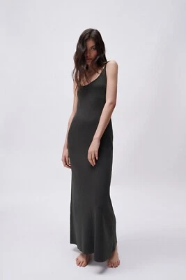 Maxi Vestido Zara Gris Oscuro Punto Fino Talla S Foto 1 de 4