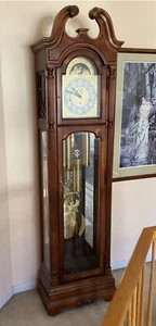 Vintage Howard/Miller Grandfather Clock Complete Works Great (Local Pickup Only) - Picture 1 of 6