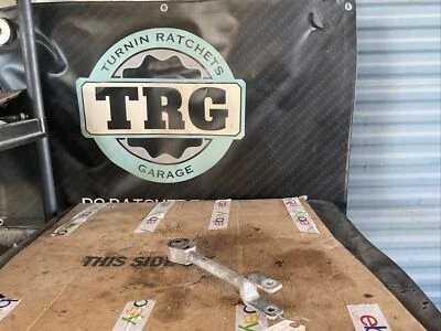 Brazo de control lateral inferior trasero Infiniti G37 Nissan 370Z 09-18 55110-JK000 Foto 1 de 4