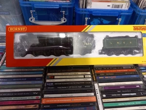 Calibre OO Hornby R3171 Clase P2 2001 Cock O The North LNER Green Loco (L1) - Imagen 1 de 2