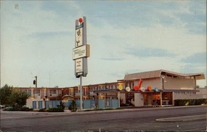 Roswell Travel Lodge Vintage,NM Chaves County New Mexico Postcard - Picture 1 of 2