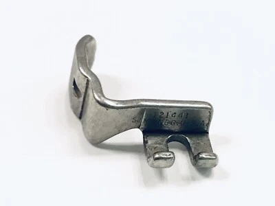 PIE DE REUNIÓN CANTANTE ORIGINAL PARTE # 121441 CAÑA BAJA Foto 1 de 2