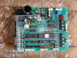 nueva placa de circuito Dunlap Sunbrand 0010439 para máquina de coser pestillo industrial - Imagen 1 de 7
