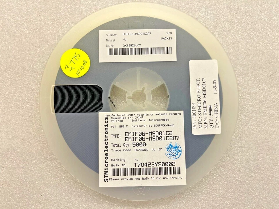 (LOTE DE 25 PIEZAS) EMIF06-MSD01C2, FILTRO STMICRO RC(PI) 40 OHM/17PF SMD, ROHS Foto 1 de 1