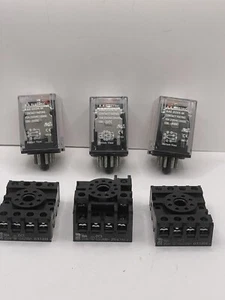A.A. ELECTRIC AAE-A204-0 And AAE-A304-0 ICE CUBE RELAYS w/Based (Lot  Of 3) Used - Picture 1 of 6