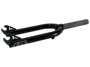 REDLINE SALE $$25.95 (RRP$59) RL 18" Fork Black - Picture 1 of 1