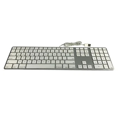 Apple A1243 Full-Size Wired USB Keyboard 🍎 Average Cosmetic Wear, w/Keypad - Image 1 of 4