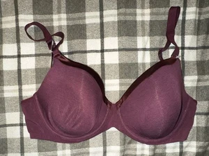 Neu mit Etikett Bali einfarbiger weicher bequemer T-Shirt-BH mit Bügel 38D weinrot weinrot - Bild 1 von 3