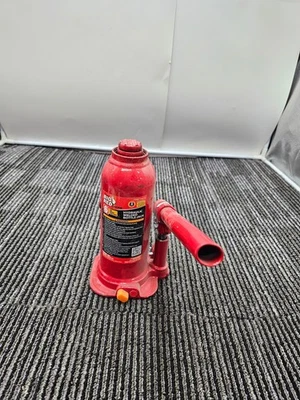 Gato de botella soldado hidráulico Torin T90603B BIG RED, capacidad de 6 toneladas, ‎rojo Foto 1 de 4