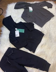 H&M Kinder 3-teilig 1 Hoodie schwarz und 1 Hoddie grau und 1 Jogginghose B Größe 12-18M - Bild 1 von 13