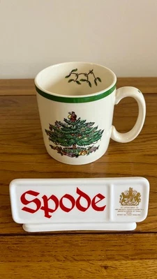 Lovely Spode "Christmas Tree" Earthenware Mug Made in England - Image 1 of 4