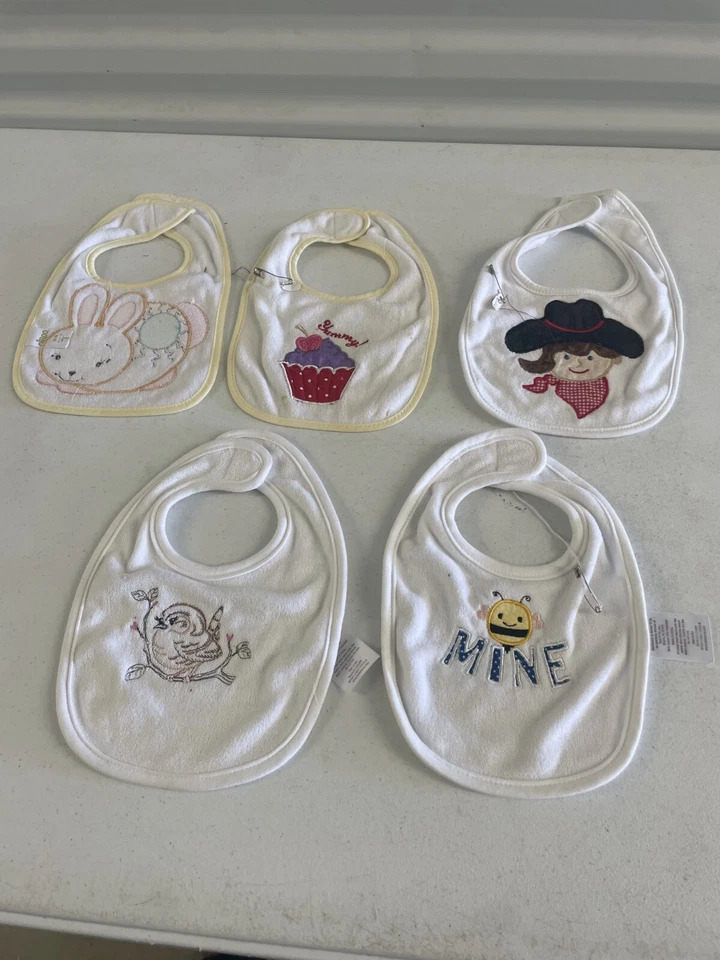 Lote de 5 babadores reutilizáveis laváveis logotipo bordado branco algodão ajuste regular - Imagem 1 de 4