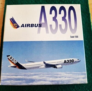 Herpa AIRBUS A330 Die Cast Modell Maßstab 1:500 neuwertig in Box - Bild 1 von 5