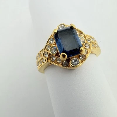 Vintage LIND 14K HGE blue Bevel cut Sapphire Rhinestone Cocktail Ring Size 8.5 - Image 1 of 4
