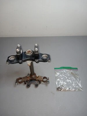 ✅ Original OEM 1996 HONDA XR80R TRIPLE ABRAZADERA HORQUILLA ÁRBOL DIRECCIÓN VÁSTAGO Foto 1 de 4