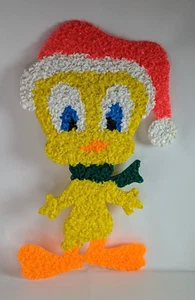 Vintage Tweety Bird Santa Plastic Popcorn Decoration Looney Tunes Christmas T2 - Picture 1 of 5