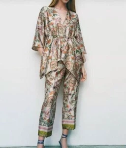 NWT Zara V-Neck Asymmetrical Hem Tie Waist floral Paisley boho Satin Top S - Picture 1 of 4