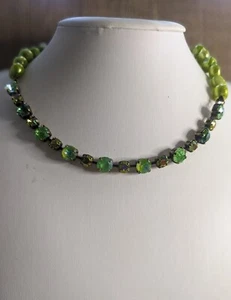 Green Apple Peridot Crystal & Freshwater Baroque Pearls Necklace In Brass - Picture 1 of 9