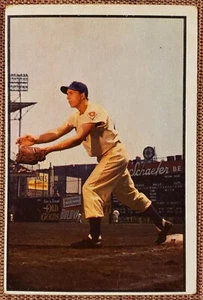 1953 Bowman Color #92 Gil Hodges Brooklyn Dodgers Vintage Original Baseball Card - Picture 1 of 6