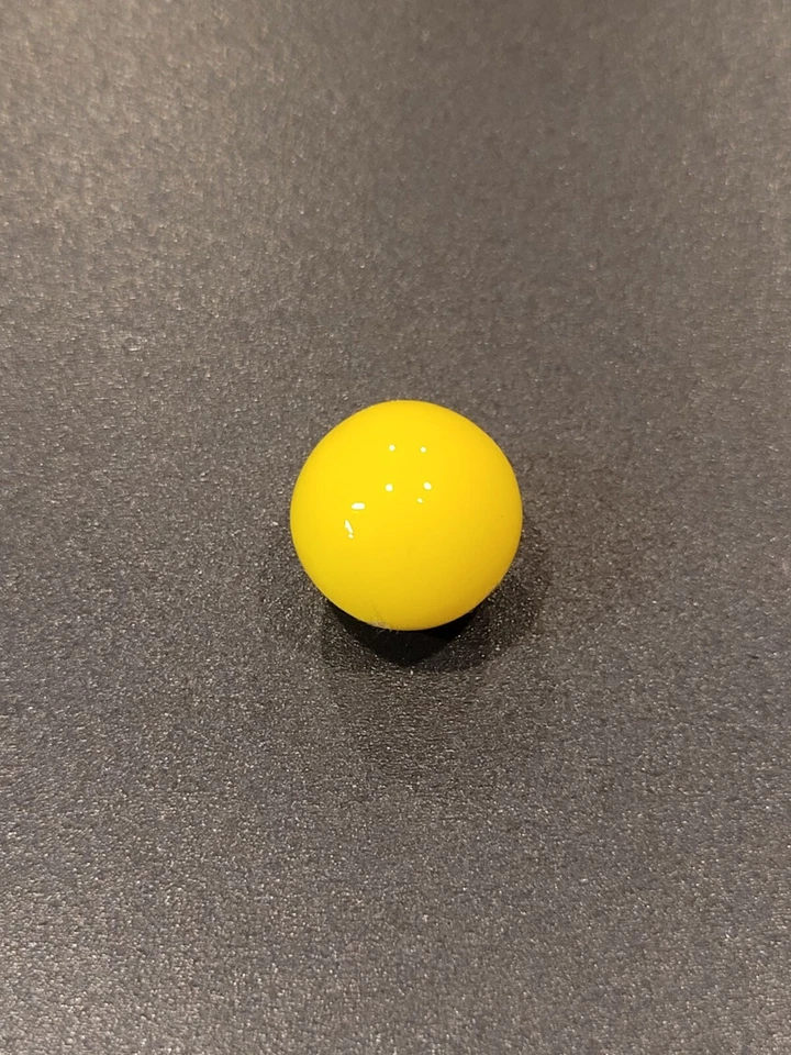 Piezas de repuesto Aggravation Deluxe Party Edition - mármol de vidrio amarillo  Foto 1 de 1