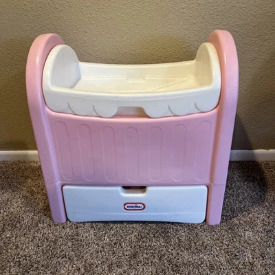 De colección Little Tikes Rosa Bebé Muñeca Cambiador Cuna Cuna Cajón En muy buena condición Foto 1 de 4